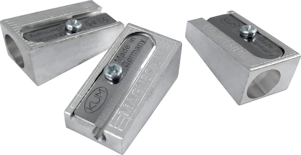 Чинка б/конт. KUM 400K метал